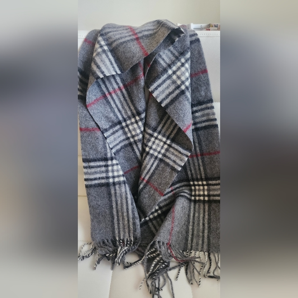 New Plaid Gray and Red Scarf, Wool, 53"×11".